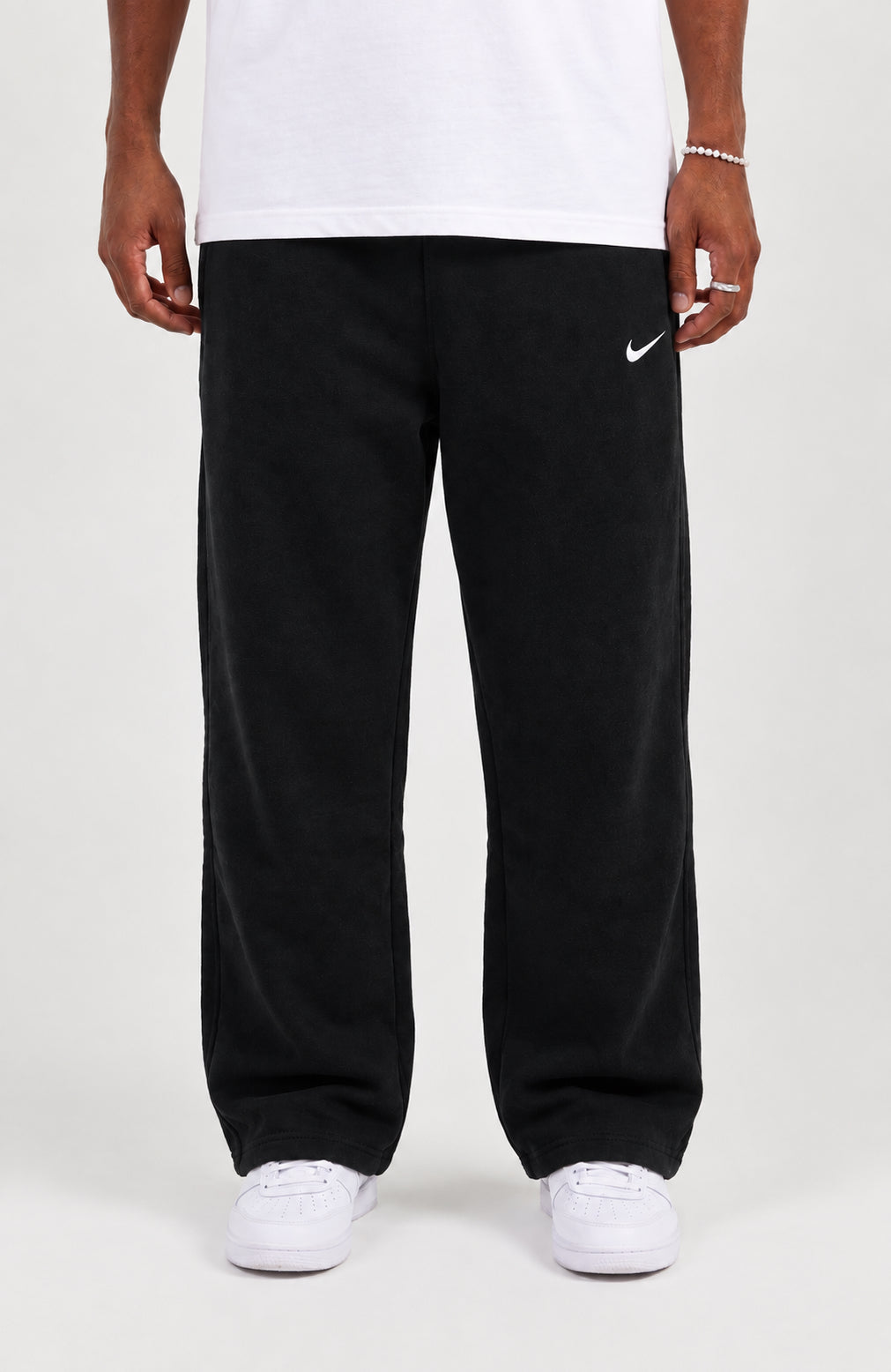 Nike Jogger Schwarz Gr. M