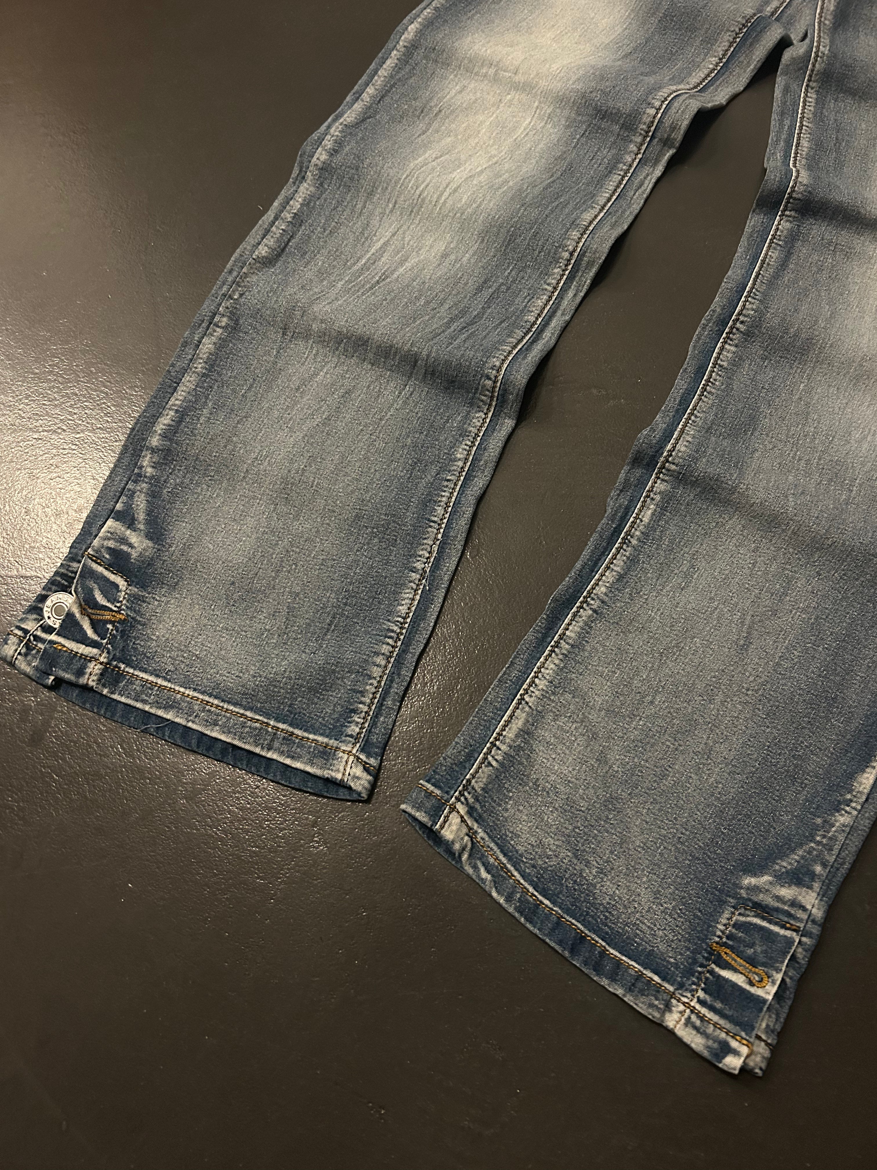 Y2K Baggy Bootcut Jeans ✨