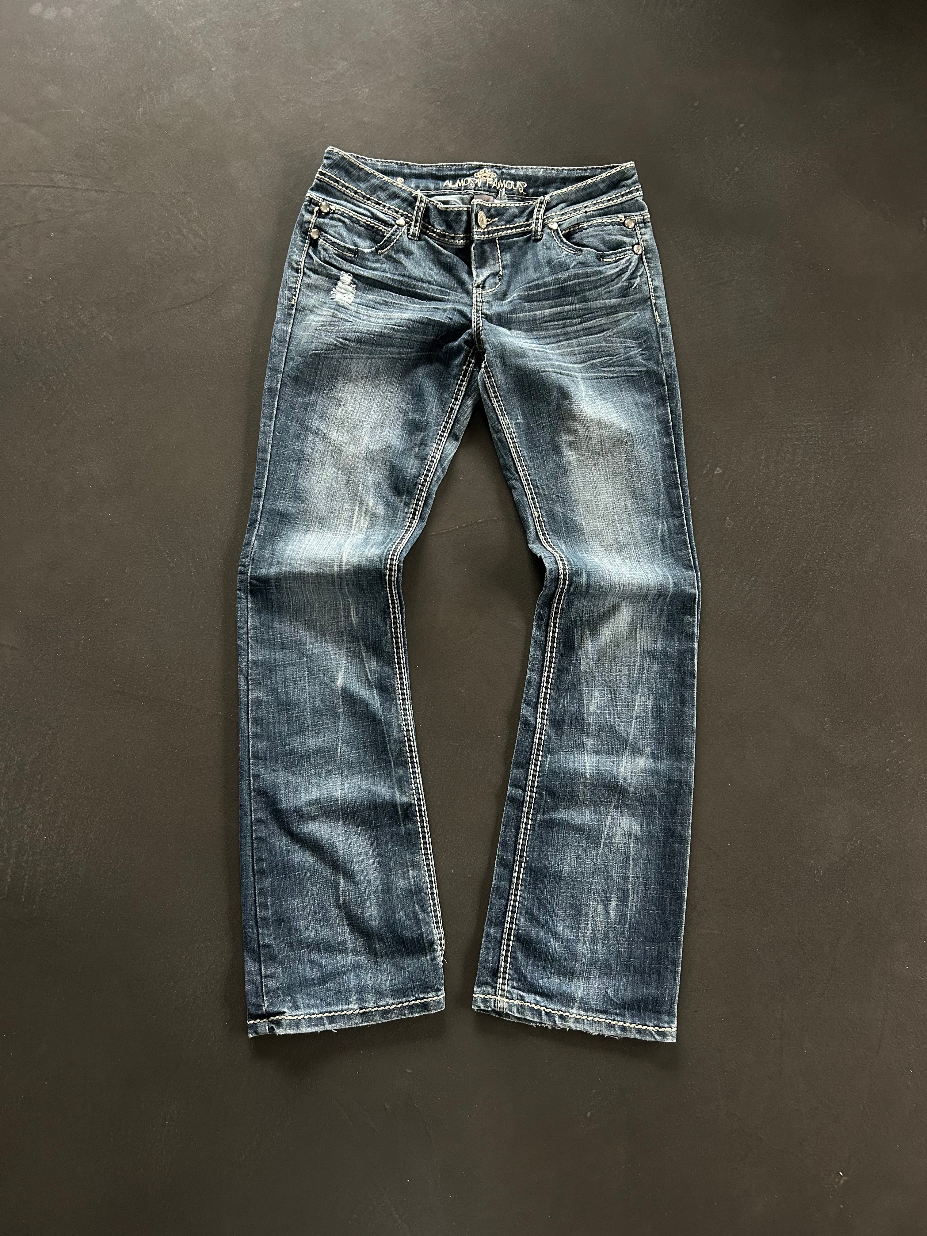 Y2K Bootcut Jeans – Größe S 💿